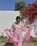 Noor Farsi Set - Printed Pink (with dupatta)