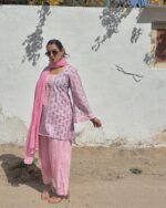 Noor Farsi Set - Printed Pink (with dupatta) - Image 2